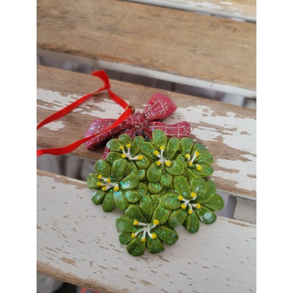 Holly mistletoe ornament vintage Xmas holiday tree - Picture 1 of 5